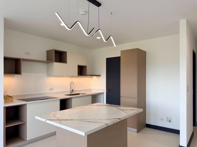 Venta de apartamento para estrenar en Escazú, Torres del Café en Escazú, San José — $180,000 - Foto 2 de 19