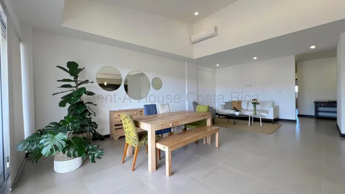 Venta de PENTHOUSE AMUEBLADO en San Rafael de Escazú. RAH 27-702 in San Rafael, Escazú, San José — $410,000 - Photo 2 of 15