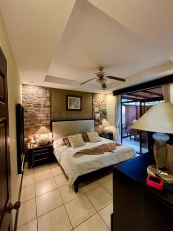 Venta de Casa en Heredia-San Francisco. RAH 26-1608 en San Francisco, Heredia — ₡ 129 000 000