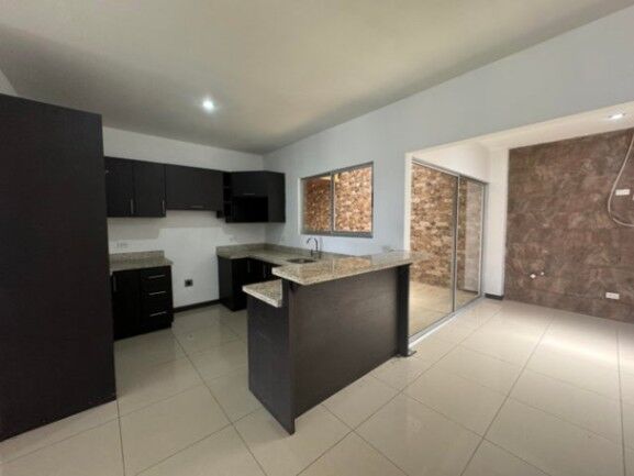 Venta de linda casa en San Isidro Alajuela/25-291 in San Isidro, Alajuela — ₡ 75 000 000