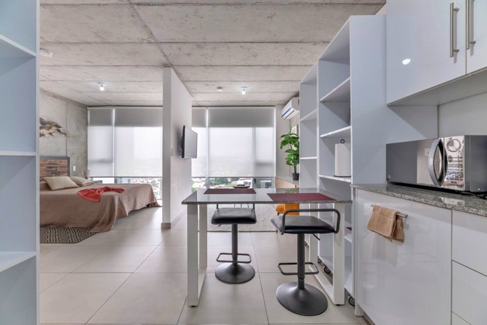 Venta de loft amueblado con vista abierta, Freses. (FE) en Curridabat, San José — $130,000