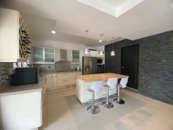 MLS-26-532 VENTA HERMOSA CASA AMUEBLADA OROTINA ALAJUELA en Orotina, Alajuela — $520,000