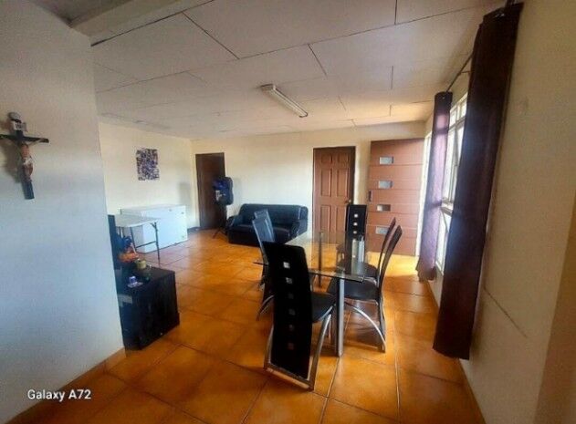 Venta de Propiedad con 3 Unidades , Oportunidad de Inversión en San Vicente de Moravia. en San Vicente, Moravia, San José — $355,000