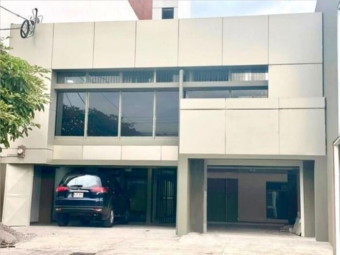 VENTA DE EDIFICIO, SAN JOSÉ, SABANA OESTE in Mata Redonda, San José — $575,000