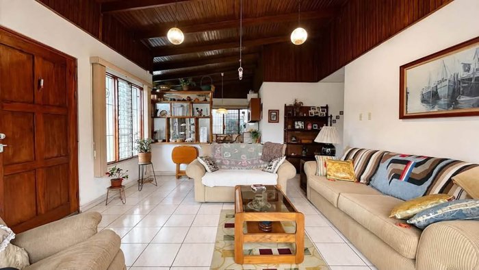 Increible opcion para inversión en San Rafael de escazu in San Rafael, Escazú, San José — $260,000 - Photo 3 of 10