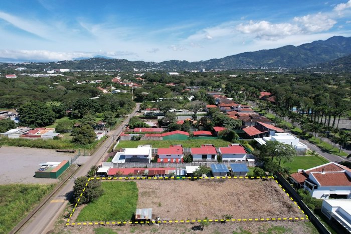 Venta terreno para desarrollo residencial en Lindora, Santa Ana (AD) in Pozos, Santa Ana, San José — $419,000 - Photo 3 of 7