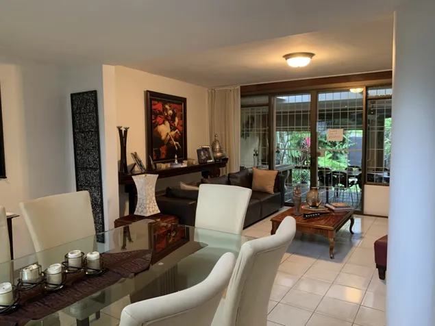 Venta de casa dos plantas con jardín, Residencial, Lomas de Ayarco Sur in Jardín, Dota, San José — $385,000 - Photo 2 of 27