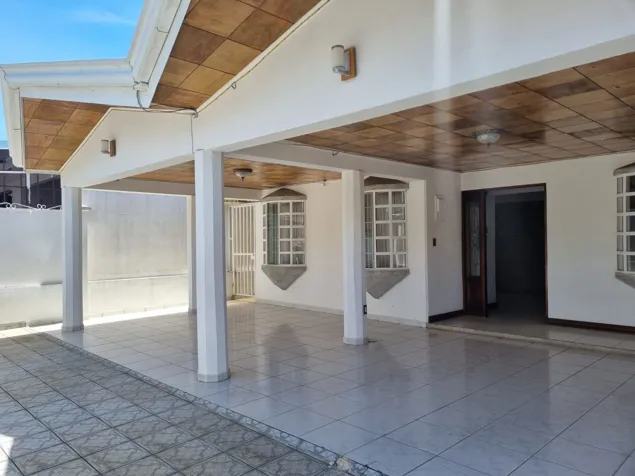 Se vende casa en Guadalupe en Guadalupe, Goicoechea, San José — $175,000 - Foto 3 de 19