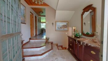 Venta de Casa en Montes de Oca, San José.  en Sabanilla, Montes De Oca, San José — 187 000 000 ₡ - Foto 4 de 16
