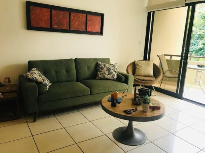 Alquiler de Apartamento en Uruca de Santa Ana. RAH 25-1996 en Uruca, Santa Ana, San José — $1,350