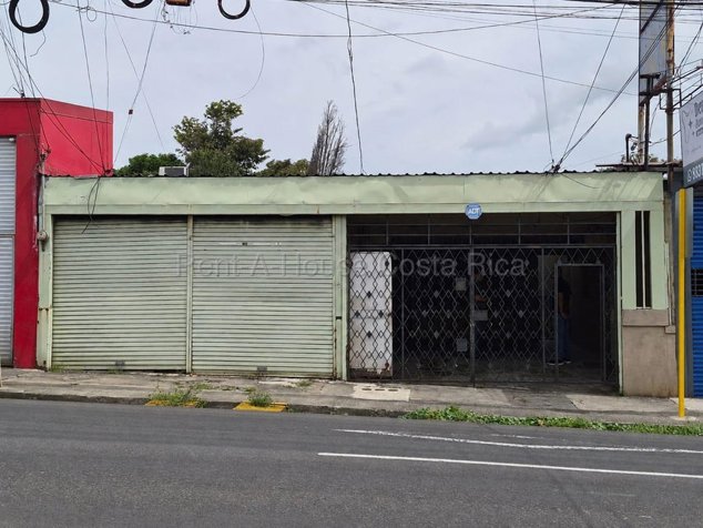 Venta de Local Comercial en Tibás-San Juan. RAH 27-339 INVERSIÓN en San Juan, Tibás, San José — ₡ 180 000 000