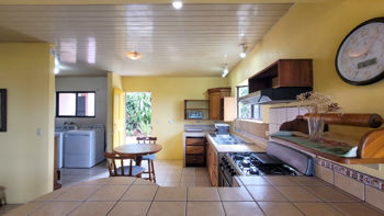 2Bedroom Home with Spacious Garden and Peaceful en Sarchí Norte, Sarchí, Alajuela — 70 000 000 ₡ - Foto 3 de 15