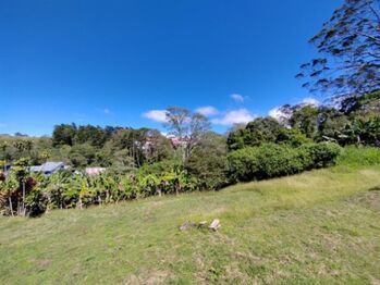 Venta de Lote en Moravia, San José. in La Trinidad, Moravia, San José — $350,000 - Photo 4 of 10