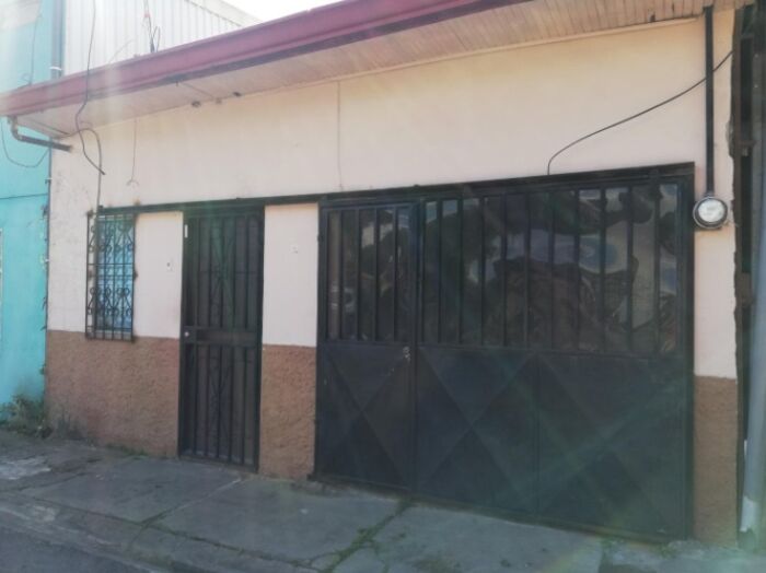 Venta de Casa + APTO en Hospital, San José. RAH 26-274 en Hospital, San José — ₡ 49 500 000