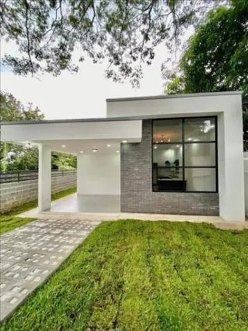 BELLÍSIMA CASA Y PROPIEDAD EN ATENAS, ALAJUELA.  en Atenas, Alajuela — $198,000