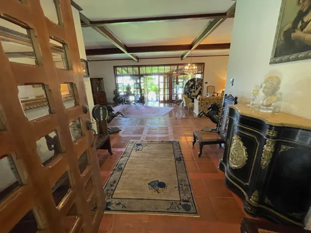 Santa Ana Piedades casa de una planta con 10.763m2 en Piedades, Santa Ana, San José — $1,650,000 - Foto 2 de 49