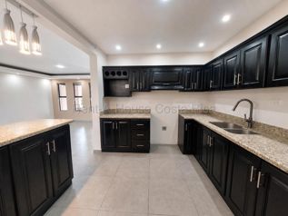 CASA EN VENTA EN SAN FRANCISCO DE HEREDIA in San Francisco, Heredia — $240,000 - Photo 4 of 13