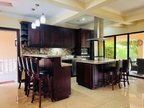 Venta de Casa en Parrita, Puntarenas. RAH 25-447 in Parrita, Puntarenas — $525,000