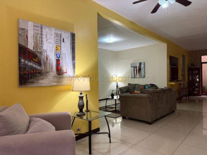 Se vende casa en San Diego La Unión 26-2224 en San Diego, La Unión, Cartago — ₡ 85 000 000