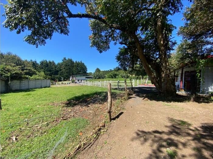 VENTA DE FINCA AGROINDUSTRIAL, HEREDIA, SAN RAFAEL, LOS ÁNGELES en San Rafael, Heredia — ₡ 240 000 000