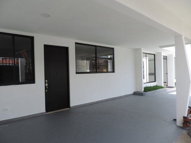 CASA MORAVIA LOS COLEGIOS Cod RA en La Trinidad, Moravia, San José — $450,000 - Foto 2 de 14
