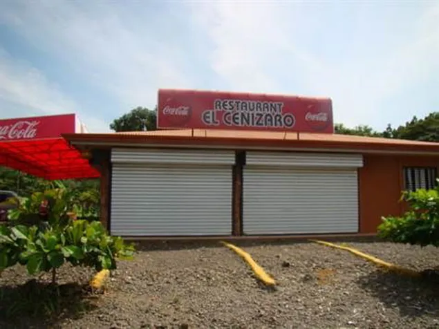 Restaurante o local commercial se vende junto a la 27 Atenas in Atenas, Alajuela — $300,000
