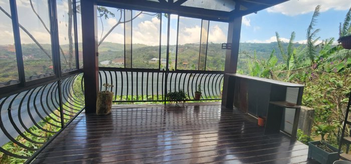 Elegante casa de tres habitaciones en Naranjo con increibles vistas in Naranjo, Alajuela — $186,000 - Photo 3 of 24