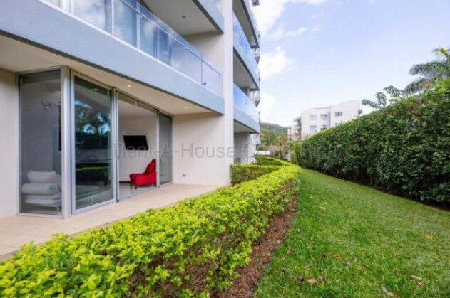 Alquiler de Apartamento en San Antonio de Escazú. RAH 26-1712 in San Antonio, Escazú, San José — $1,200