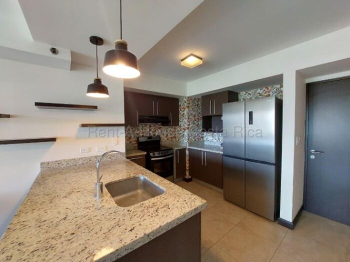 Se vende apartamento amueblado en Uruca San José 26-1534 en Uruca, San José — $1,000