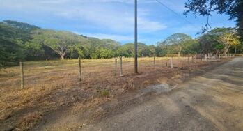 Venta de Lote en Carrillo-Sardinal, Guanacaste. RAH 26-1330  in Sardinal, Carrillo, Guanacaste — $670,225 - Photo 4 of 9