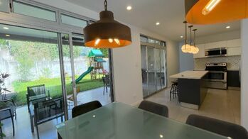 Venta de Casa en San Rafael de Escazú. RAH 26-97 en San Rafael, Escazú, San José — $389,000 - Foto 5 de 18