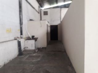 Bodega en alquiler en Tibas,San Jose, Uso Comercial, Seguridad 24/7 en San Juan, Tibás, San José — $11,200 - Foto 2 de 5