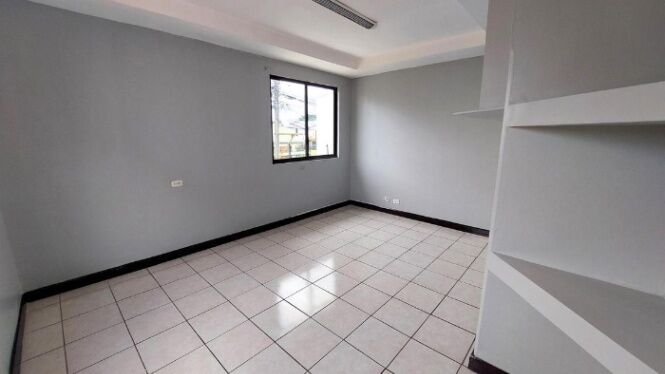 Venta de Propiedad Residencial y Comercial en Sabana Sur, San José. RAH 25-508 in Mata Redonda, San José — $495,000