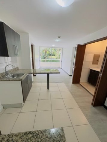 VENTA DE APARTAMENTO, HEREDIA, ULLOA, CONDOMINIO BELLAVISTA in Ulloa, Heredia — $140,000