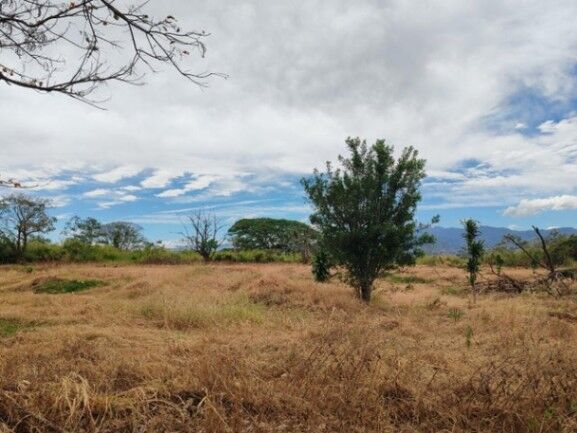MLS-25-1444 LS VENTA FINCA DESAMPARADOS ALAJUELA CONTACTENOS AL # 86127562 en Desamparados, Alajuela — $10,835,000
