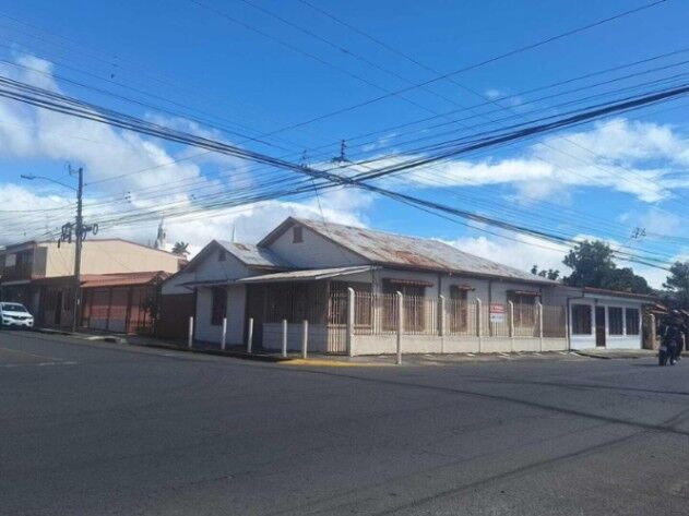 Venta de Lote con Uso Comercial o Residencial en San Rafael, Heredia. RAH 26-1307 in San Rafael, Heredia — $490,200