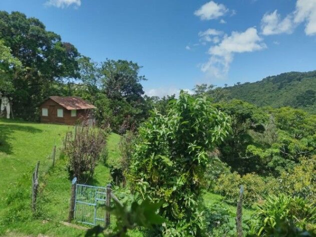 Lote en venta en Aserrí, Tarbaca – 500 m² con acceso a calle pública in Tarbaca, Aserrí, San José — ₡ 21 000 000