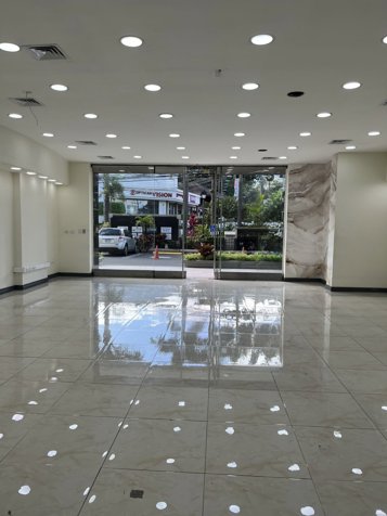 Alquiler Local comercial, el Cortijo, Guachipelin. en Escazú, San José — $3,835