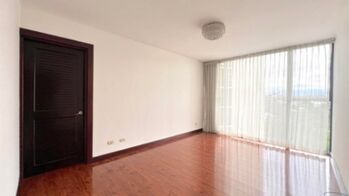 Se vende moderno apartamento en San Rafael Escazú 25-1015 en San Rafael, Escazú, San José — $485,000 - Foto 4 de 20