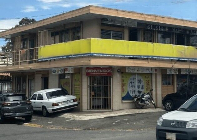 VENDO EDIFICIO EN  DESAMPARADOS. en San Antonio, Desamparados, San José — $320,000