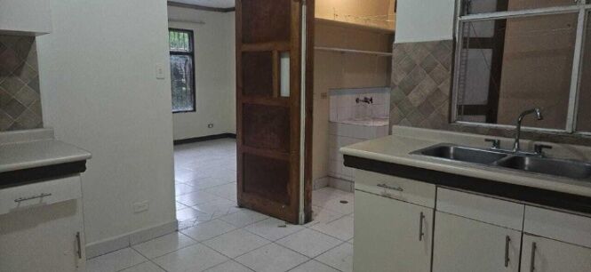 🏡 Apartamento en Alquiler  | Curridabat      26 1177 in Curridabat, San José — $1,300