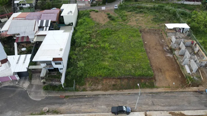 Lote de 253m2 en San Juan de La Unión en San Juan, La Unión, Cartago — ₡ 64 000 000 - Foto 3 de 12