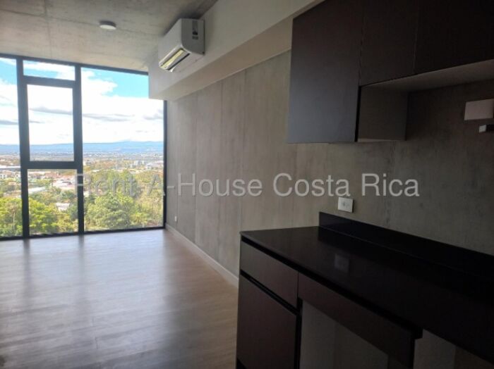 Invierta en Pavas, con lujo y confort de moda en Pavas, San José — $165,000 - Foto 3 de 18