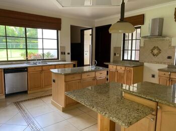 Alquiler de Confortable Casa en Piedades, Santa Ana / Mls. 26-636 OFC JB en Piedades, Santa Ana, San José — $3,500 - Foto 4 de 6