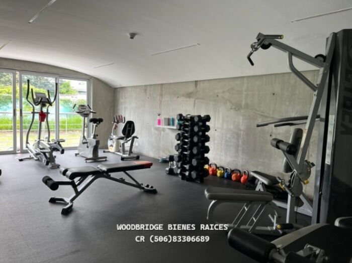 Avenida Escazu Escazu apartment /studio rent $1.500 in San Rafael, Escazú, San José — $1,500