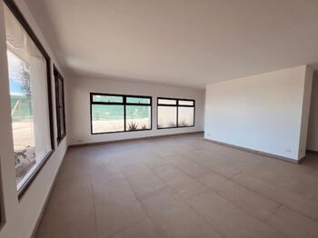 Alquiler de Apartamento a Estrenar en Escazú / Mls. 26-1239 OFC JB in San Rafael, Escazú, San José — $1,300 - Photo 4 of 5