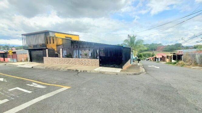 Venta de Casa + Apartamento en Poás, Alajuela. RAH 25-1935 en Carrillos, Poás, Alajuela — ₡ 55 000 000
