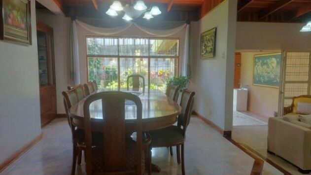 Se vende casa con amplio patio en Sabanilla Montes de Oca 26-115 in Sabanilla, Montes De Oca, San José — ₡ 187 000 000