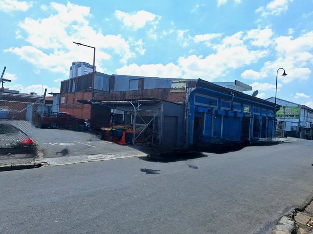 SE VENDE - Bodega - Mercado Borbon - SAN JOSE en Carmen, San José — $850,000 - Foto 2 de 4