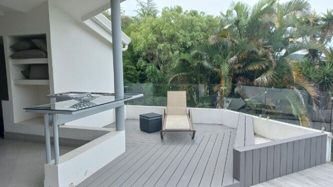 Espectacular casa estilo contemporáneo ubicada en el distrito más lindo del cantón de Goicoechea en Mata de Plátano, Goicoechea, San José — $445,000